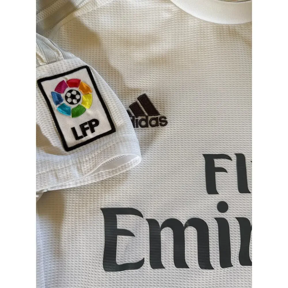 ADIDAS 2015 REAL MADRID FOOTBALL/SOCCER JERSEY - SMALL